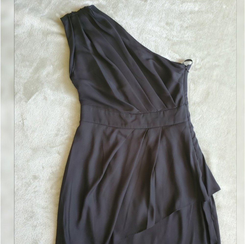 BCBGeneration One Shoulder‎ Dress. - Picture 2 of 12